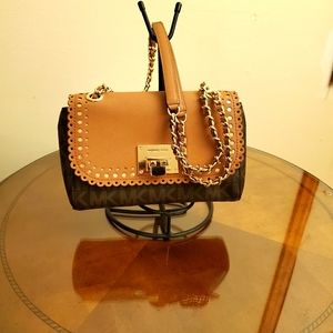 Michael kors cross body purse